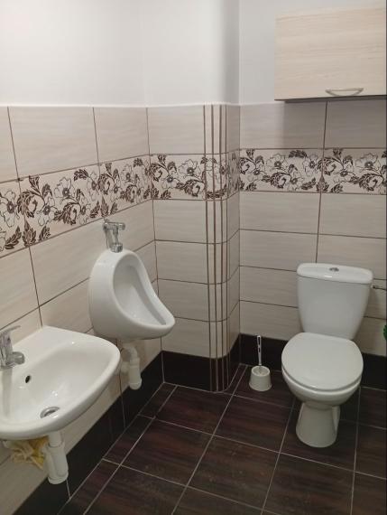 Výrobná hala s kanceláriami,  Považská Bystrica