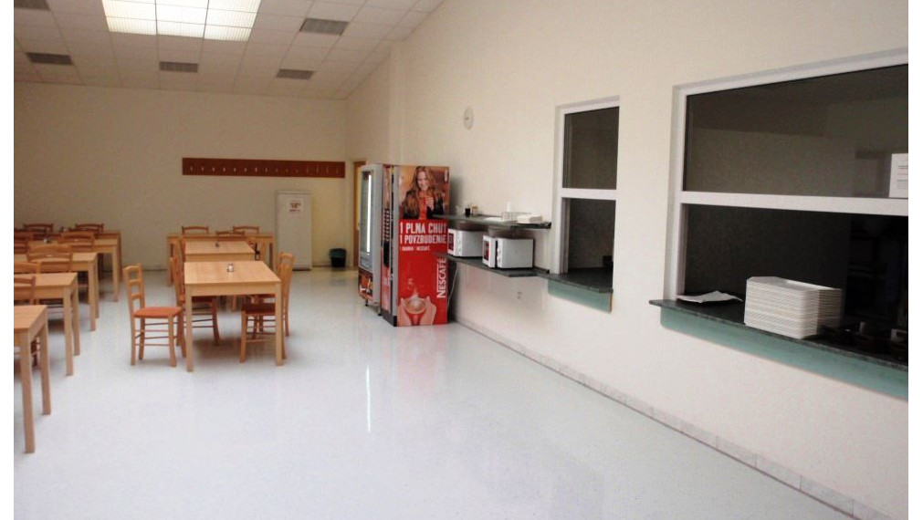 Výrobné, distribučné, parkovacie a kancelárske priestory, Trnava