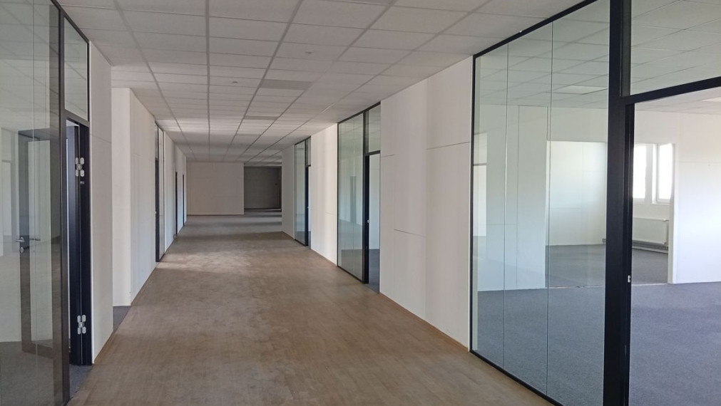 Zrekonštruované administratívne priestory ,Trenčín, Zámostie