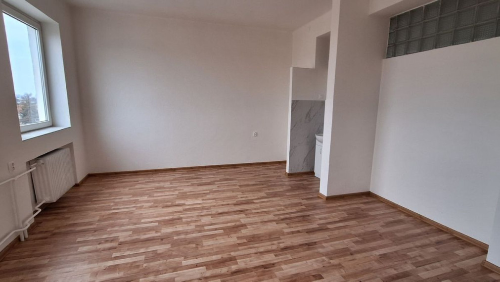 Kancelárske priestory v blízkosti centra mesta Galanta