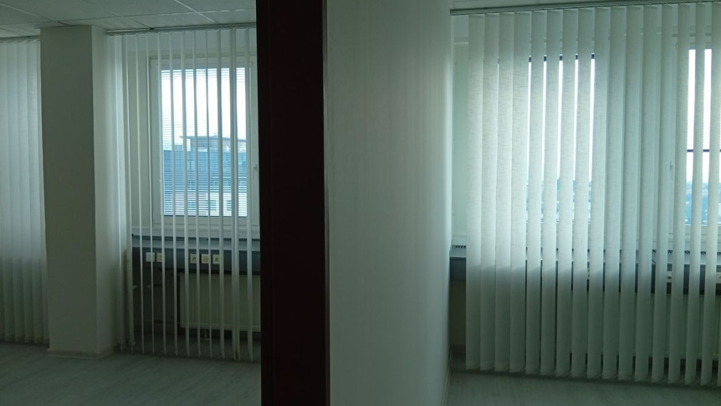 Kancelárske priestory s vlastným kuchynským kútikom, Trenčín