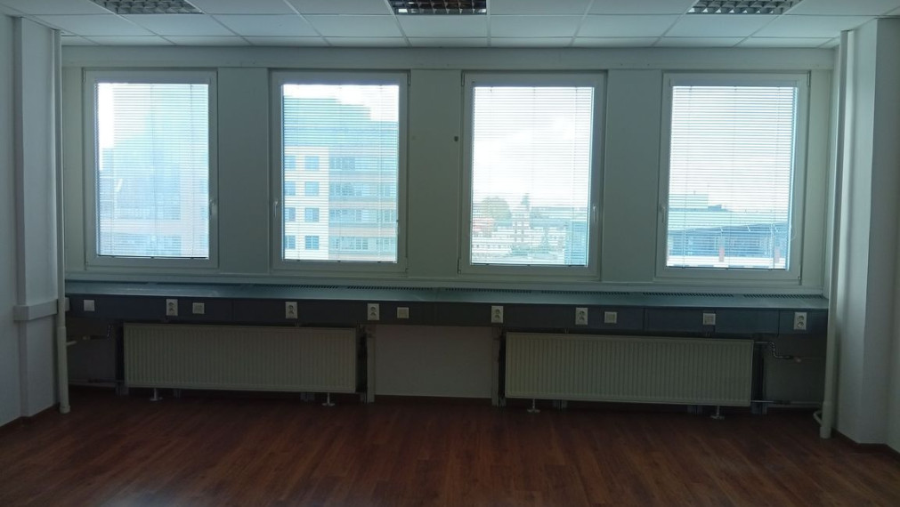 Kancelárske priestory výmerou 18 m², 22 m², 27 m² a 36 m²  - širšie centrum, Trenčín 