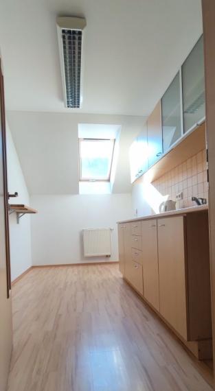 Kancelárske priestory na prenájom, Podunajské Biskupice