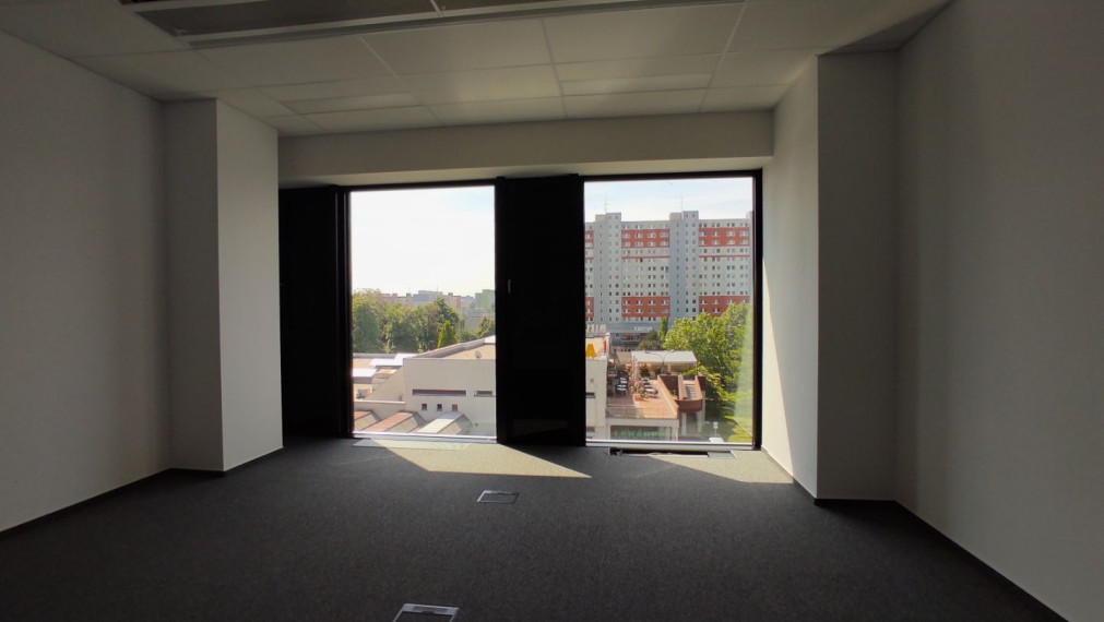 Reprezentatívne kancelárske priestory 169m2, EINPARK, Einsteinova – Petržalka