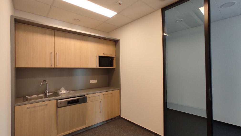 Reprezentatívne kancelárske priestory 169m2, EINPARK, Einsteinova – Petržalka