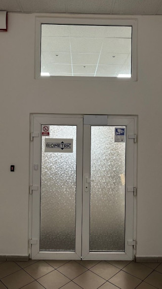 Priestor 168m2 na vyvýšenom prízemí v blízkosti Klientskeho centra, Bratislava II