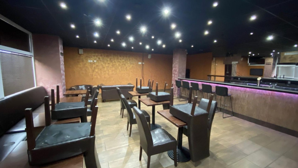 Obchodný priestor v Bratislave - Petržalke na Úderníckej ulici