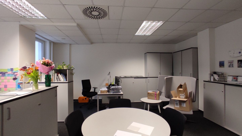 Administratívny celok 4 kancelárií 200m2, s terasou a parkovaním, Račianska ulica, BA3