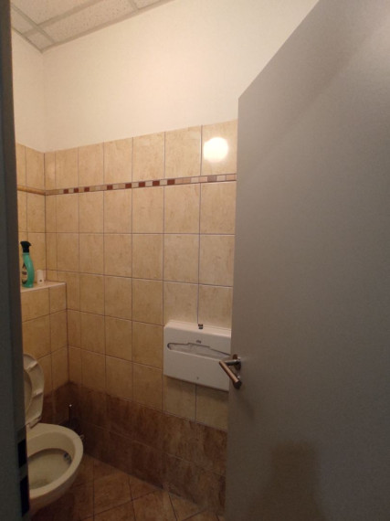 Administratívny celok 4 kancelárií 200m2, s terasou a parkovaním, Račianska ulica, BA3