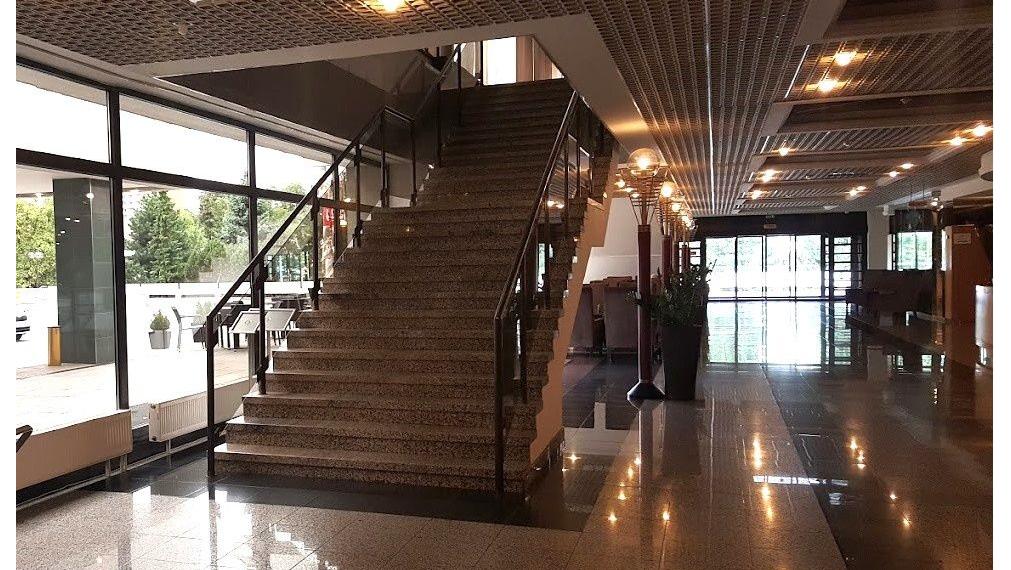 Kongresová sála, lobby, kuchyňa, jedáleň a príslušenstvo na prenájom, Holiday Inn Bratislava 2, 3.000m2