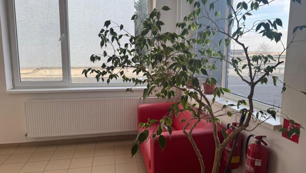 Polyfunkčná budova na predaj Bratislava 3, Staviteľská ulica