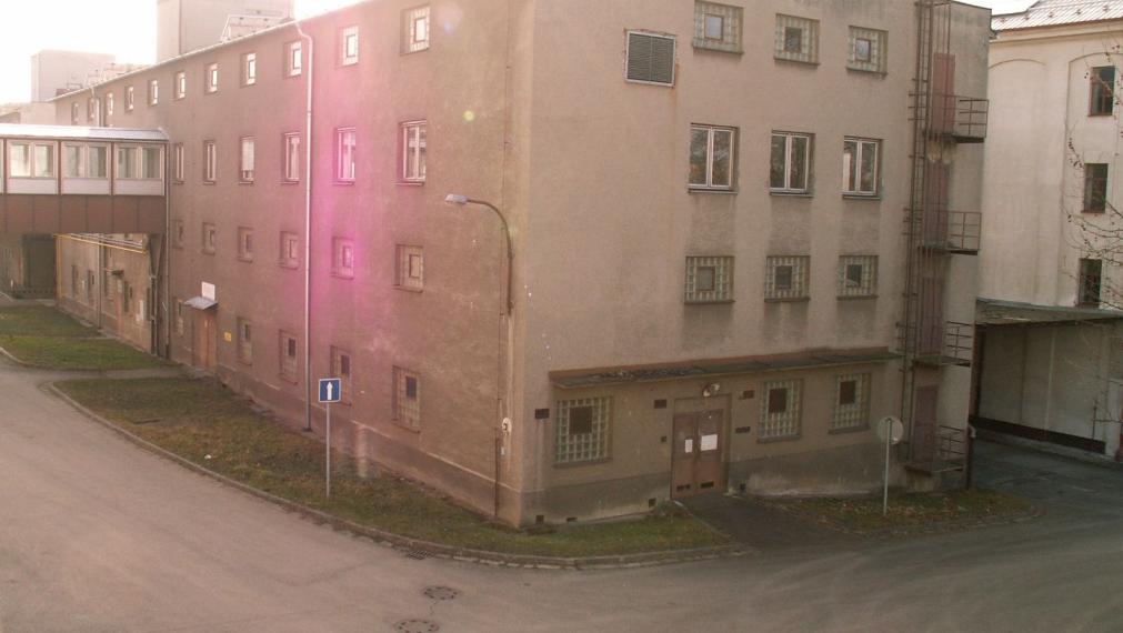 Prenájom skladovej a výrobnej  haly 2771 m2 Hodonín