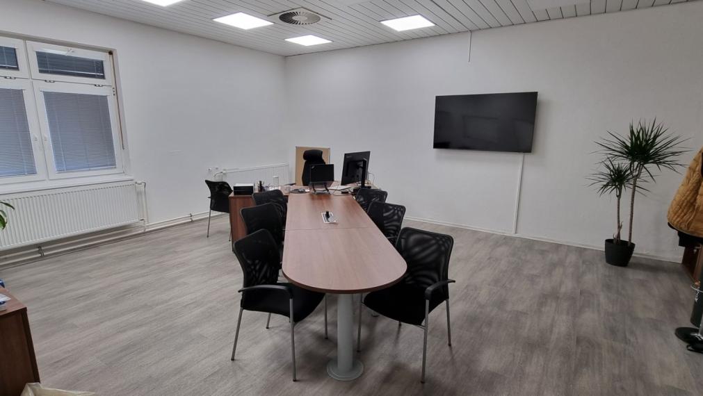 Prenájom výrobných a skladových hál od 1000 m2 Holíč