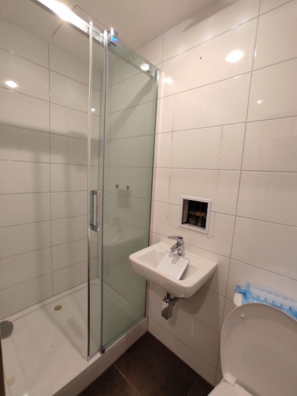 Kancelársky celok so sociálnym zázemím a parkovaním v Business Hoteli Aston, 54m2