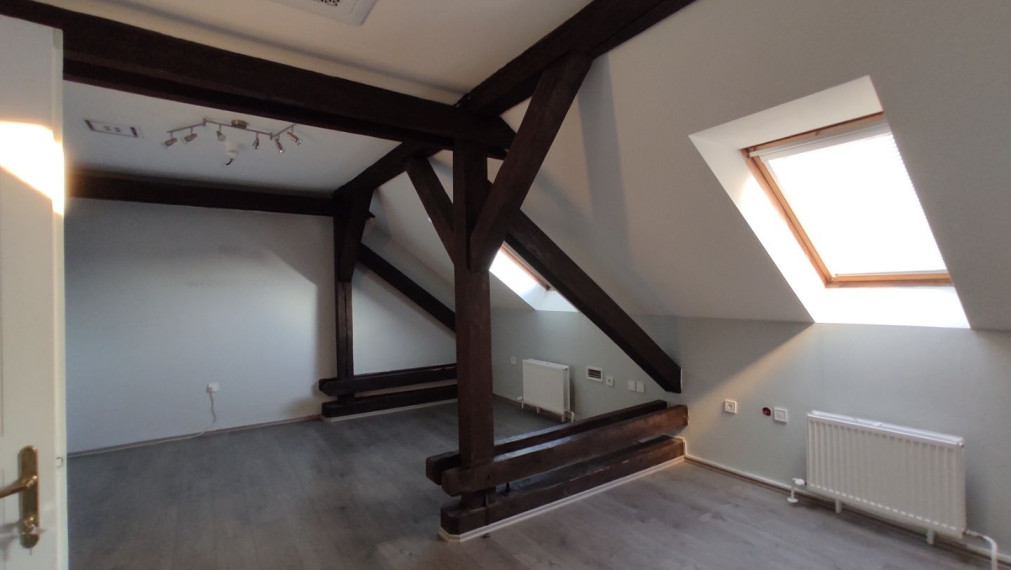 Reprezentatívne priestory na Palisádach, Tolstého, Bratislava I