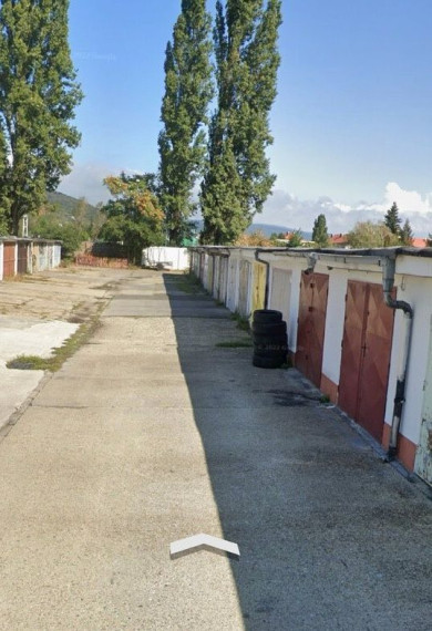 Garáž na predaj - ul. Teplická, Bratislava III