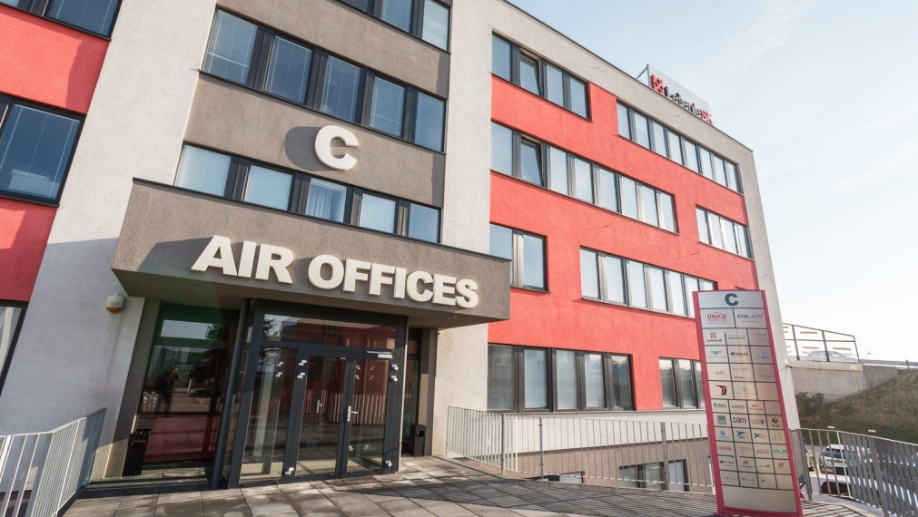 Kancelárske priestory v blízkosti diaľničného obchvatu, letiska a OC AVION TOP