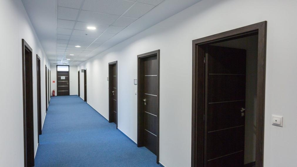 Kancelárske priestory v blízkosti diaľničného obchvatu, letiska a OC AVION TOP