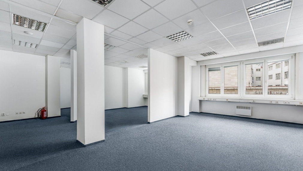 Kancelárske priestory v centre Starého Mesta, Štúrova ulica-Luxor TOP