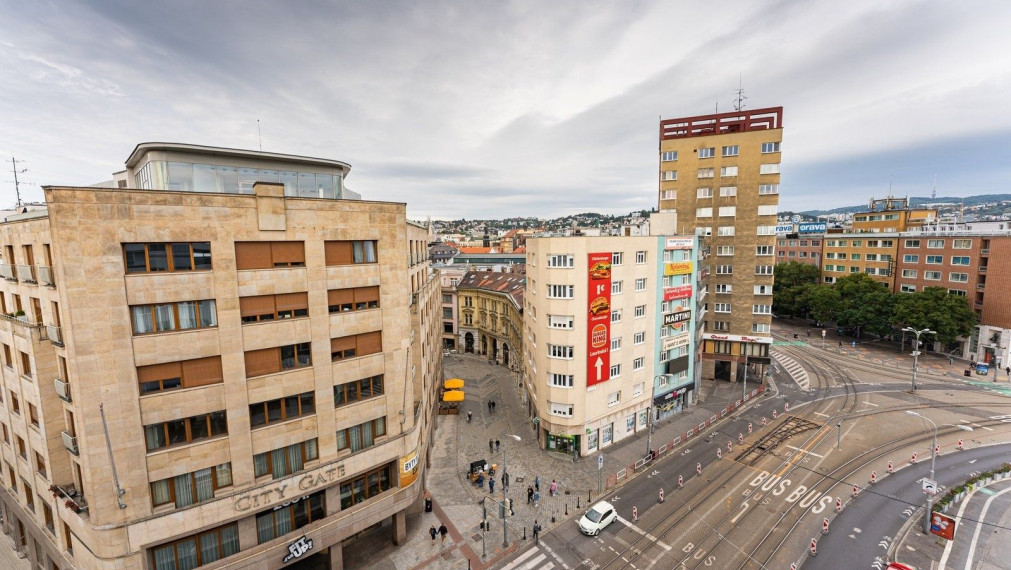 Kancelárske priestory v centre Starého Mesta, Štúrova ulica-Luxor TOP