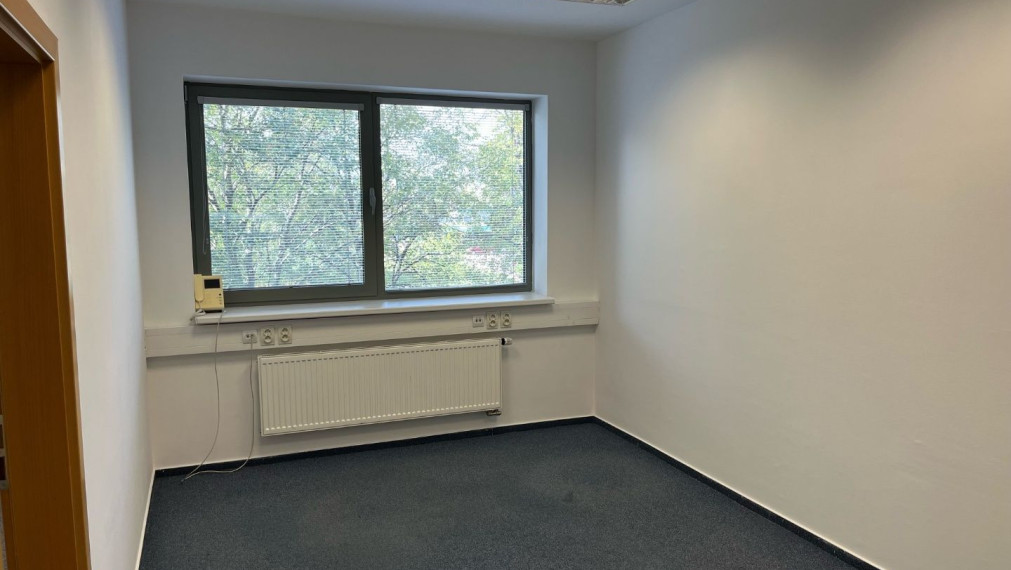 Kancelária na prenájom v Bratislave v Ružinovskej novostavbe