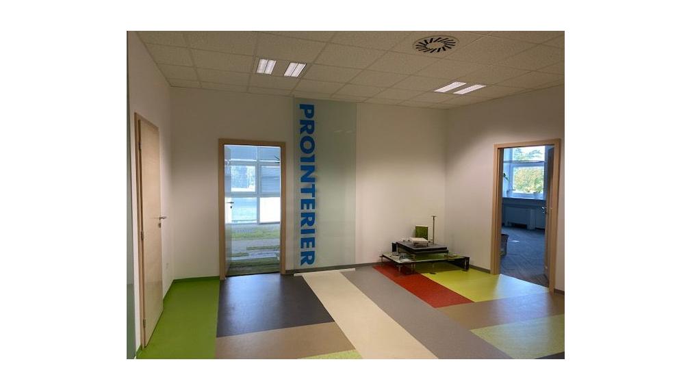 Nový kancelársky celok s možnosťou parkovania, Slovnaftská ulica – Podunajské Biskupice, 180m2