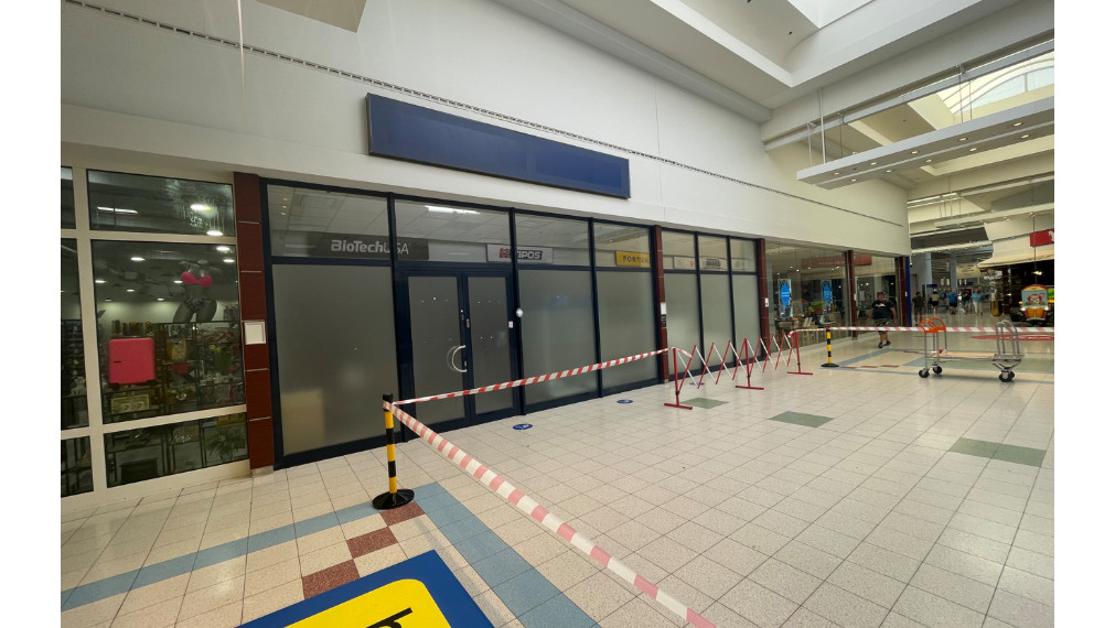 Obchodný priestor v SHOPPING PALACE TESCO na prenájom, BAII, 91m2