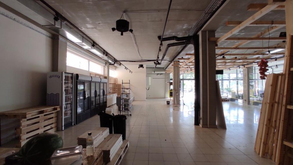 Obchodný priestor 500m2 s priestrannou terasou, v blízkosti polikliniky Tehelná – Bratislava III