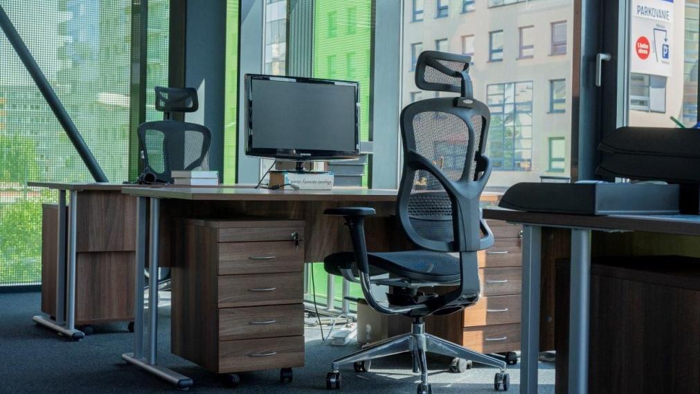 Administratívne priestory v polyfunkčnom komplexe Viktória, Košická-Bratislava II