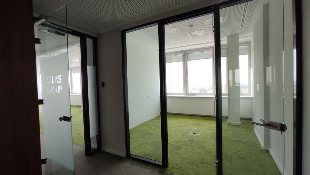 Administratívne priestory na prenájom, Prievozská - Ružinov