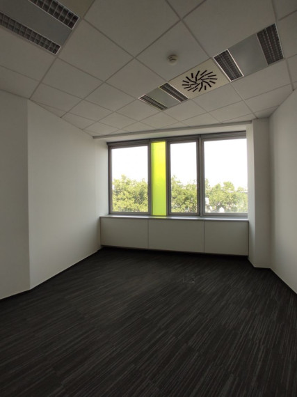 Kancelárske priestory v Apollo BC 2, Prievozská - Ružinov