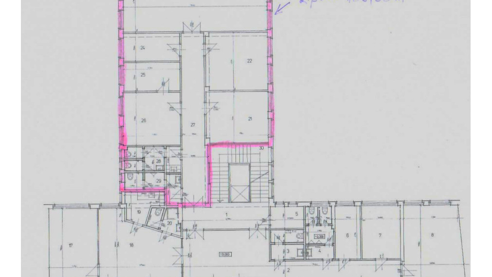 Kancelársky celok v historickej budove centre Bratislavy na Grossligovej ulici, aj s parkovaním