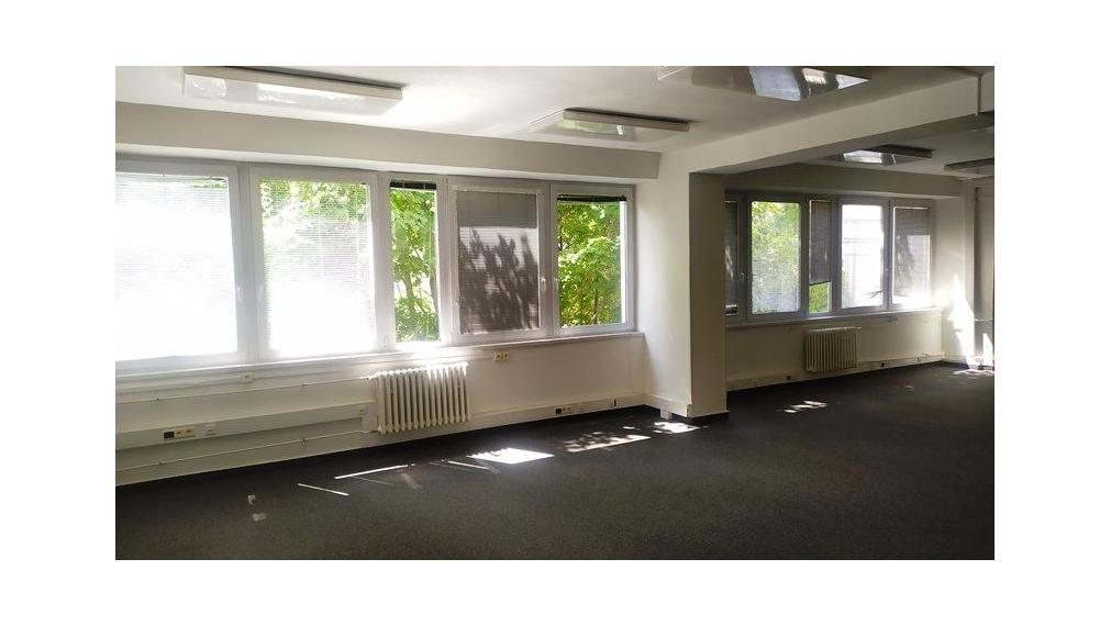Kancelária 72,9m² v BA III na prenájom