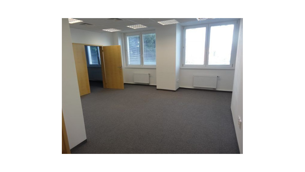 Kancelárske priestory na prenájom – Mlynské Nivy, Ružinov