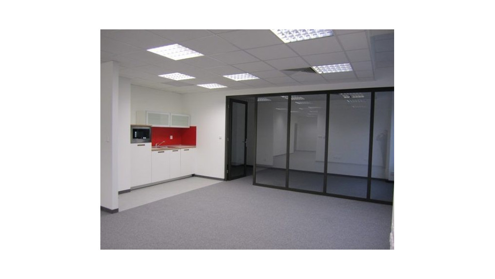 Kancelárske priestory na prenájom – Mlynské Nivy, Ružinov