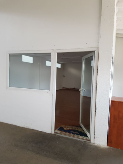 Na prenájom skladový priestor na Bratislavskej ulici v Pezinku, 300m2