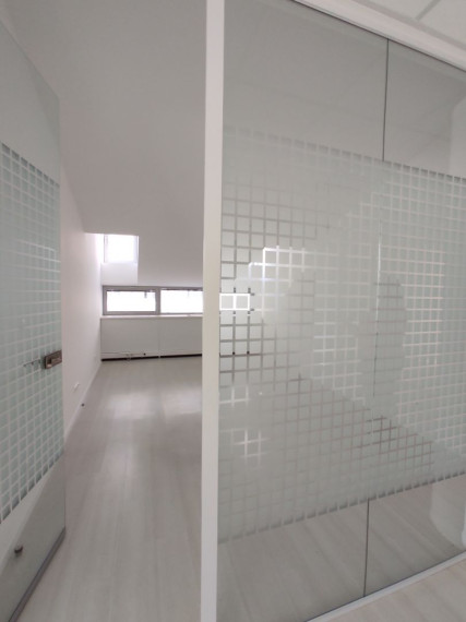 Moderné administratívne priestory s terasou - Palisády, 250 m2