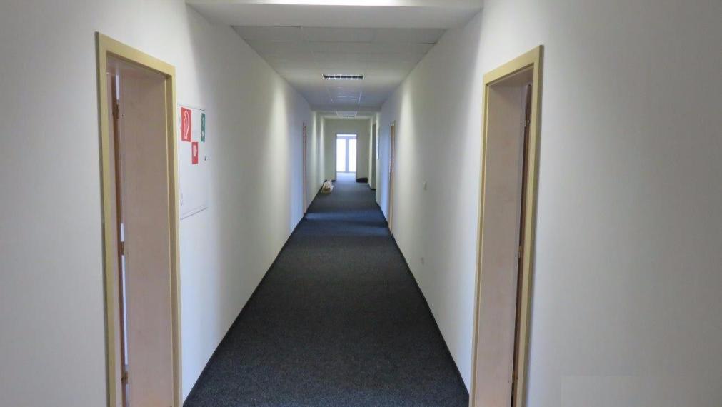 Kancelárske priestory na Záhradníckej ulici na prenájom, Ružinov