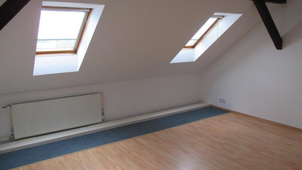 Kancelárie, Palisády, Bratislava I