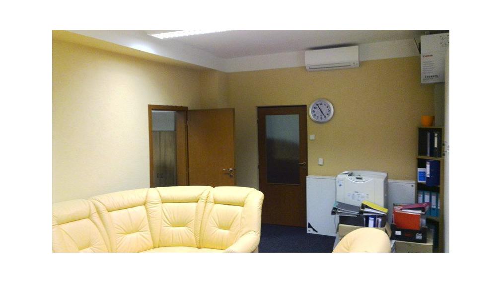 Kancelársky priestor na prenájom, Studená, Bratislava II, 200m2