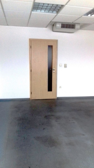 Kancelársky priestor na Krajnej ulici, 22,08m2