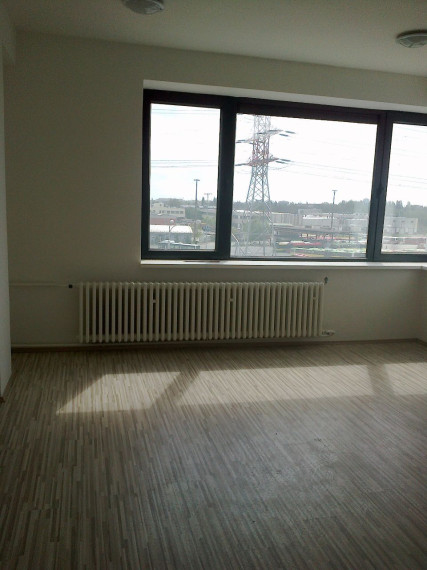 Kancelárie na Vajnorskej ulici, Bratislava III