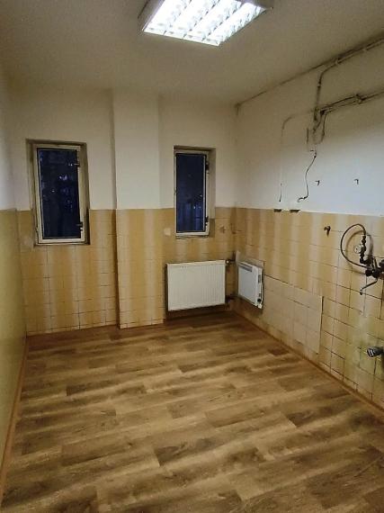 Skladový priestor 359m² v Ružinove na prenájom