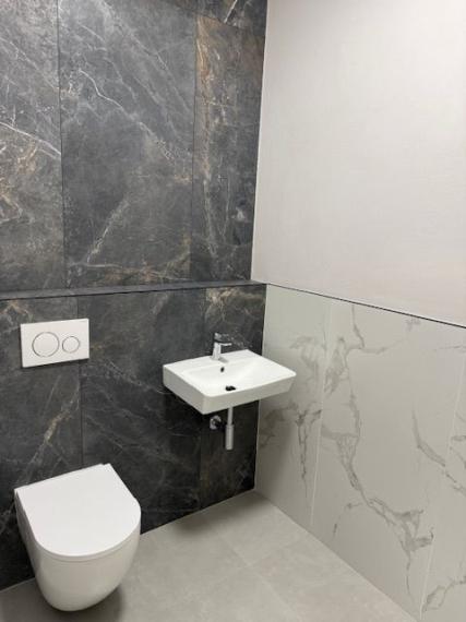 Obchodné priestory na predaj, nachádzajú sa v Malackách na Záhoráckej ulici