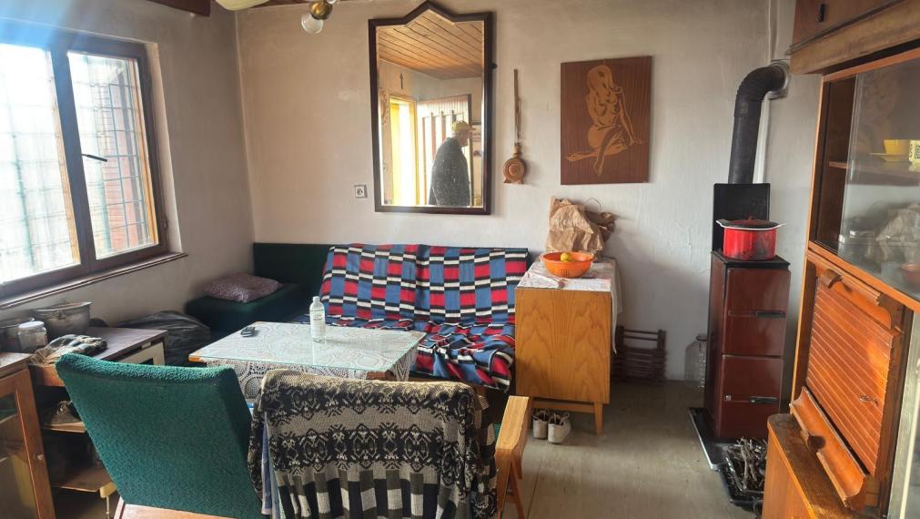 Na predaj záhrada s podpivničenou chatkou v Podunajských Biskupiciach