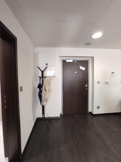 Celok 2 kancelárií 64m2 s vlastným zázemím v centre na Dunajskej ulici - Staré Mesto