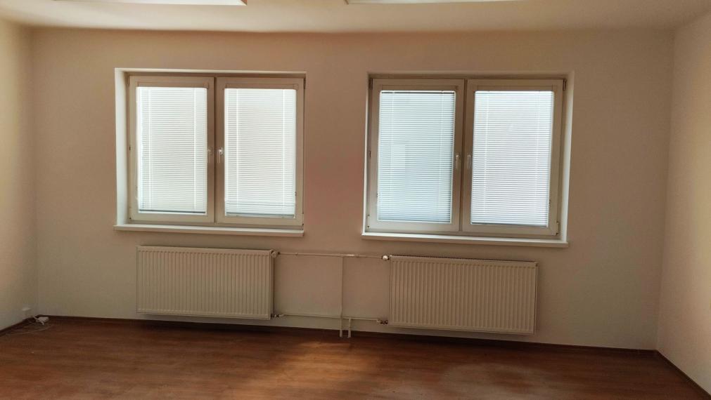 Na prenájom administratívne priestory v Malackách