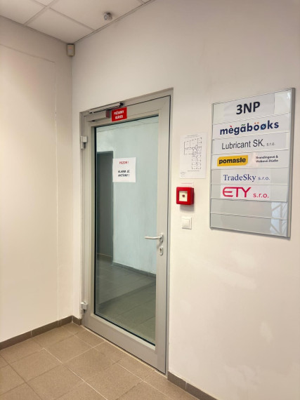 Na prenájom kancelársky priestor s výmerou 23,4 m² - Bratislava V