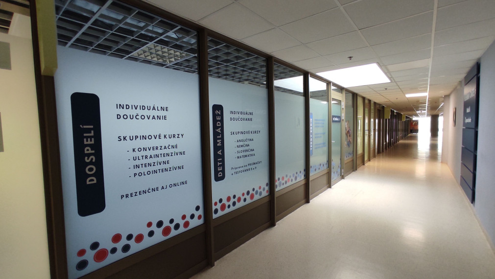 Reprezentatívny priestor 232,96m2 s presklenými výkladmi, Vienna Gate, Kopčianska-Petržalka