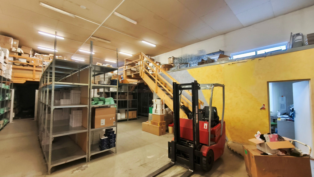 Na prenájom skladové/výrobné priestory v areáli na Magnetovej 13, Bratislava II TOP